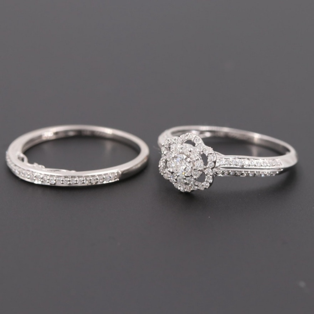 Diamond Ring Set - Picture 2 of 4